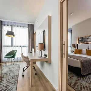4* Hotel Leonardo Royal Fira